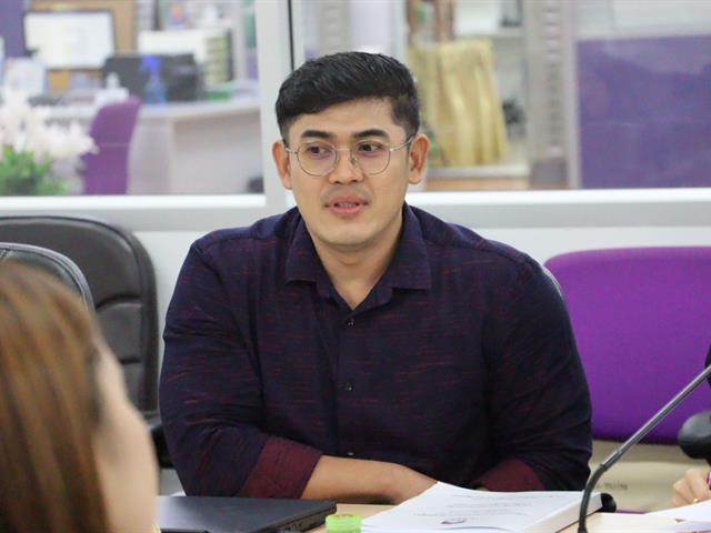 คณะรัฐศาสตร์และสังคมศาสตร์ 
