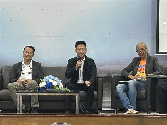 คณะรัฐศาสตร์และสังคมศาสตร์ 