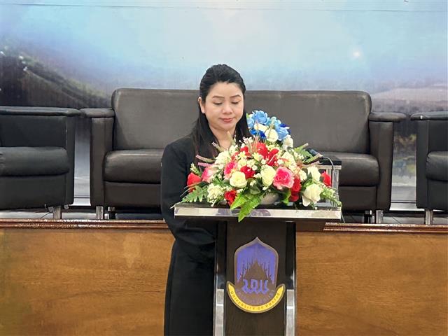 คณะรัฐศาสตร์และสังคมศาสตร์ 