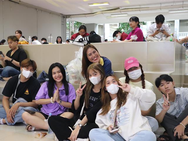 คณะรัฐศาสตร์และสังคมศาสตร์ 