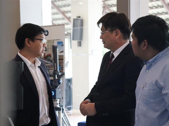 คณะวิศวกรรมศาสตร์ ม พะเยา MOU ร่วมกับ บริษัทแอพพลิแคด จำกัด (มหาชน) เพื่อบูรณาการด้านวิขาการ มุ่งผลิตบัณฑิตที่มีสมรรถนะสูงเข้าสู่ตลาดแรงงานภาคอุตสาหกรรม
