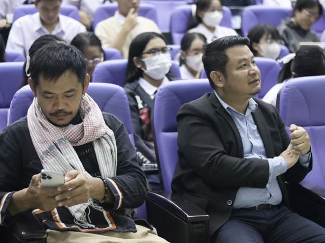 โรงเรียนสาธิตมหาวิทยาลัยพะเยา