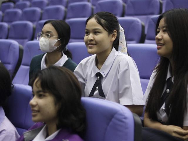 โรงเรียนสาธิตมหาวิทยาลัยพะเยา