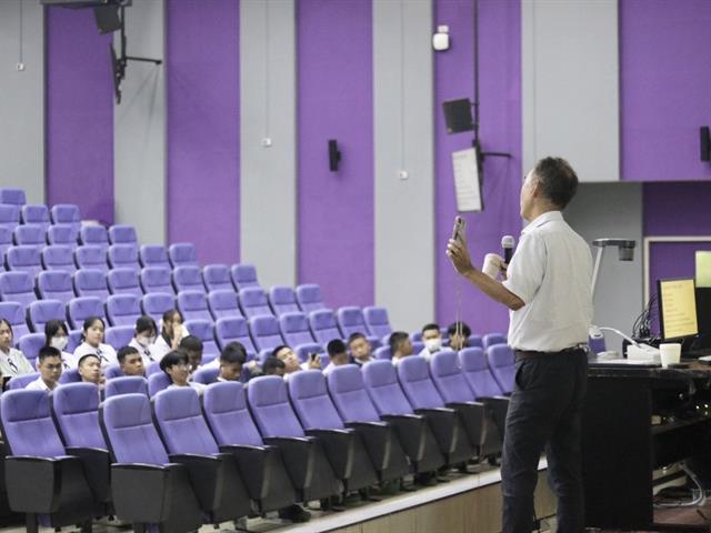 โรงเรียนสาธิตมหาวิทยาลัยพะเยา
