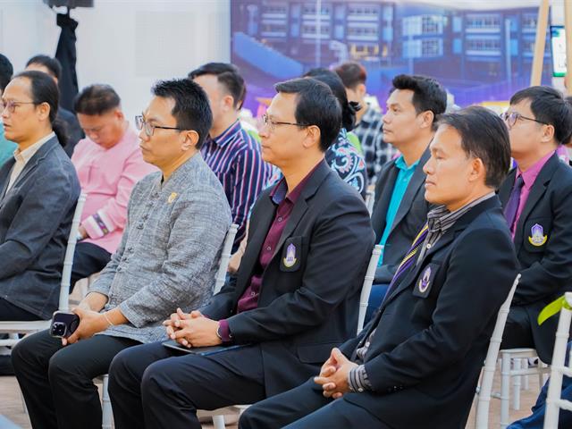 วิทยาลัยการศึกษา ได้รับรางวัล รองชนะเลิศอันดับ 1 กลุ่ม B (ของเสีย) และได้เข้าร่วมนำเสนอผลงาน ในกิจกรรม SHOW & SHARE UP-GREEN 2023