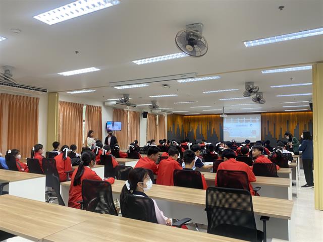 คณะวิศวกรรมศาสตร์ มพ. จัดโครงการอบรมเชิงปฏิบัติการสำหรับโรงเรียนเชียงคำวิทยาคม