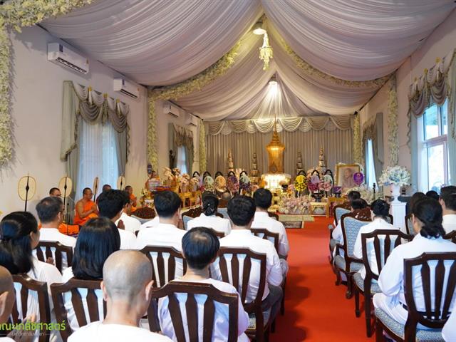 คณะเภสัชศาสตร์ มหาวิทยาลัยพะเยาเข้าร่วมถวายปริญญาปรัชญาดุษฎีบัณฑิตกิตติมศักดิ์ และเป็นเจ้าภาพพิธีบำเพ็ญกุศลอุทิศถวายแด่ พระพรหมวชิรคุณ (หลวงพ่อไพบูลย์ สุมงคโล)