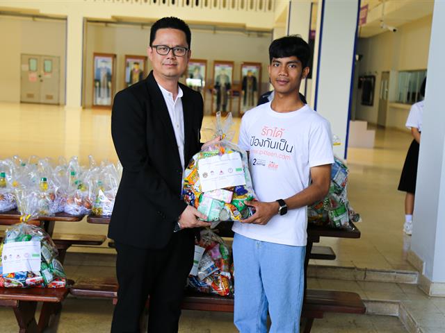 มหาวิทยาลัยพะเยา สืบสานประเพณีตานตอด ประจำปี 2566
