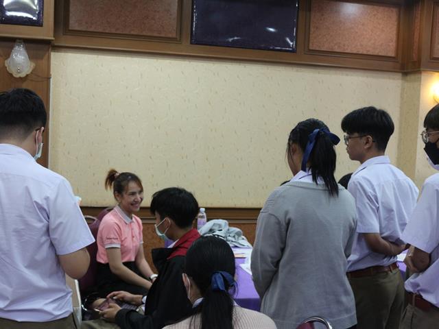 กองบริการการศึกษา งานรับเข้าศึกษา แนะแนวสัญจร