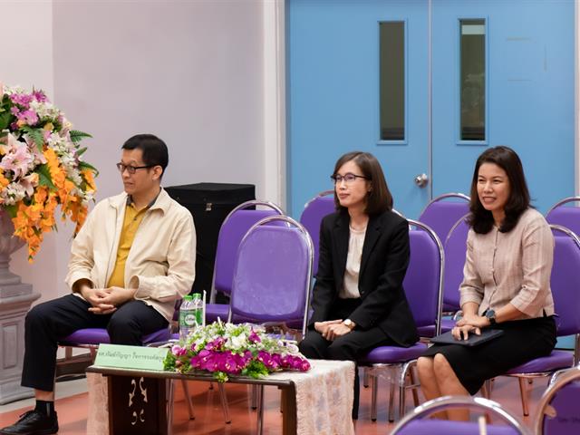 คณะศิลปศาสตร์จัดโครงการพัฒนาอาจารย์ตามกรอบมาตรฐานวิชาชีพ (UP-PSF) “แนวทางและเทคนิคการเขียนส่งผลงานอาจารย์มืออาชีพ”