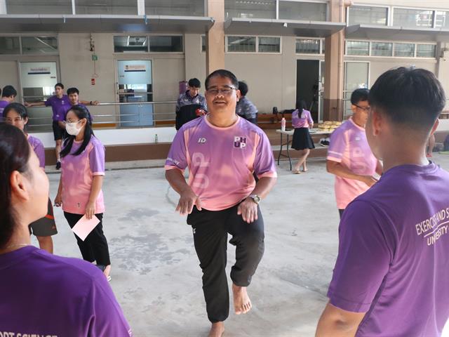 คณะสาธารณสุขศาสตร์ จัดโครงการ  Love Yourself ควบคุมดัชนีมวลกาย Body Mass index (BMI Challenge ปีที่ 2) ประจำปีงบประมาณ 2567 เพื่อส่งเสริมให้บุคลากรของคณะสาธารณสุขศาสตร์ ปรับเปลี่ยนพฤติกรรมในการดูแลสุขภาพ ให้มีสุขภาพที่ดี ณ ลานอเนกประสงค์ ชั้น 1 คณะสาธารณสุขศาสตร์
