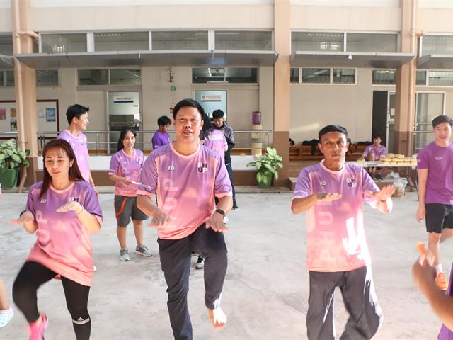 คณะสาธารณสุขศาสตร์ จัดโครงการ  Love Yourself ควบคุมดัชนีมวลกาย Body Mass index (BMI Challenge ปีที่ 2) ประจำปีงบประมาณ 2567 เพื่อส่งเสริมให้บุคลากรของคณะสาธารณสุขศาสตร์ ปรับเปลี่ยนพฤติกรรมในการดูแลสุขภาพ ให้มีสุขภาพที่ดี ณ ลานอเนกประสงค์ ชั้น 1 คณะสาธารณสุขศาสตร์