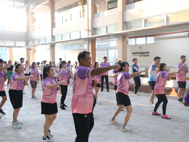คณะสาธารณสุขศาสตร์ จัดโครงการ  Love Yourself ควบคุมดัชนีมวลกาย Body Mass index (BMI Challenge ปีที่ 2) ประจำปีงบประมาณ 2567 เพื่อส่งเสริมให้บุคลากรของคณะสาธารณสุขศาสตร์ ปรับเปลี่ยนพฤติกรรมในการดูแลสุขภาพ ให้มีสุขภาพที่ดี ณ ลานอเนกประสงค์ ชั้น 1 คณะสาธารณสุขศาสตร์