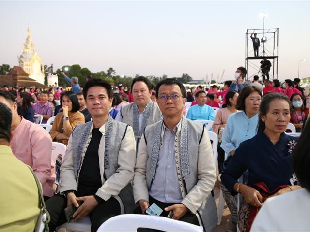 มหาวิทยาลัยพะเยา ร่วมงานพิธีเปิด "อิ่มไอหนาว แอ่วม่วนลำ @กว๊านพะเยา" มหกรรมการเกษตรและท่องเที่ยวถนนสายดอกไม้งามกว๊านพะเยา