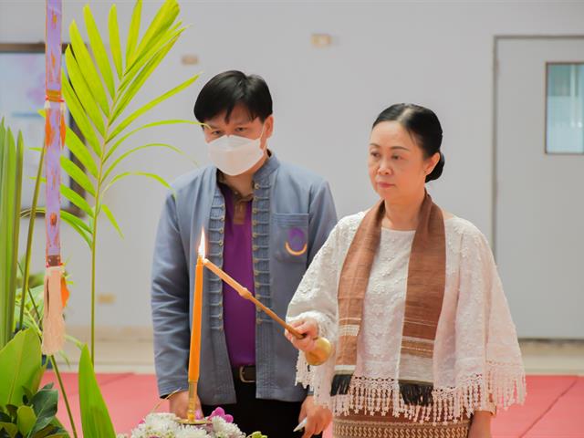 วิทยาลัยการศึกษา เข้าร่วมโครงการทำบุญเนื่องในวันขึ้นปีใหม่ “ฮ่วมบุญ ขึ้นปี๋ใหม่ ฮ้อยดวงใจ จาว ม.พะเยา” ประจำปี พ.ศ. 2567