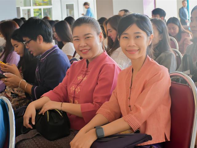 วิทยาลัยการศึกษา เข้าร่วมโครงการทำบุญเนื่องในวันขึ้นปีใหม่ “ฮ่วมบุญ ขึ้นปี๋ใหม่ ฮ้อยดวงใจ จาว ม.พะเยา” ประจำปี พ.ศ. 2567