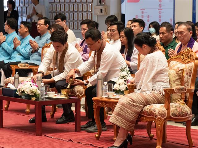 คณะศิลปศาสตร์ร่วมพิธีทำบุญเนื่องในวันขึ้นปีใหม่ ๒๕๖๗