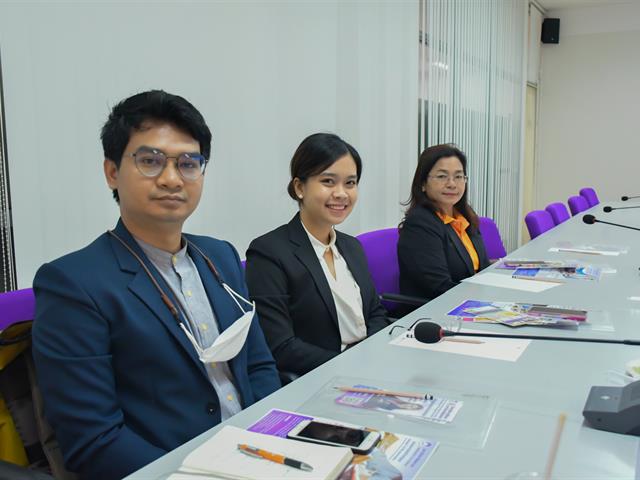 วิทยาลัยการศึกษา ต้อนรับคณะศึกษาดูงานการจัดการศึกษาหลักสูตรควบระดับปริญญาตรี 2 ปริญญา คณะศิลปศาสตร์ มหาวิทยาลัยอุบลราชธานี