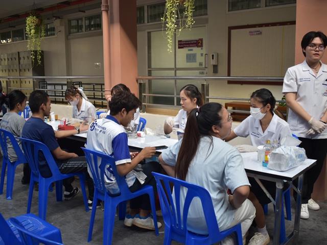 สาขาวิชาเทคนิคการแพทย์ คณะสหเวชศาสตร์ ร่วมกับงานธนาคารเลือด โรงพยาบาลพะเยา จัดกิจกรรม “การรับบริจาคโลหิต”