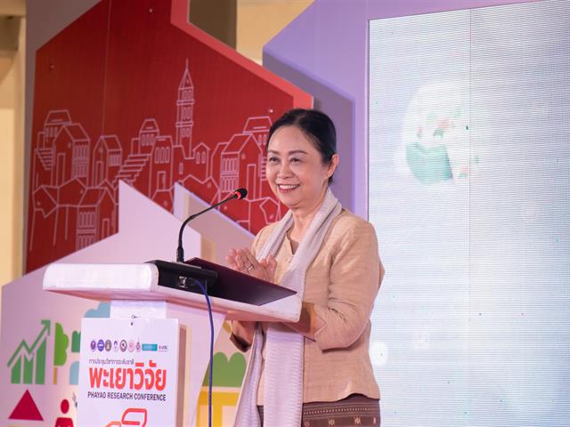 คณะศิลปศาสตร์ ร่วมจัดบูธ 1 คณะ 1 ชุมชนนวัตกรรม ในการประชุมวิชาการระดับชาติ พะเยาวิจัย ครั้งที่ 13