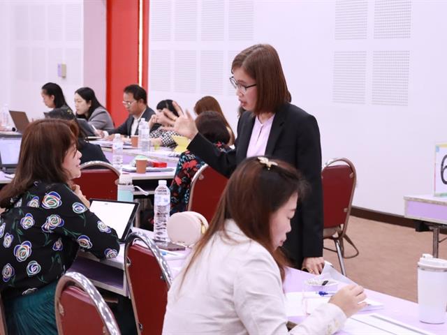 กองบริการการศึกษา อาจารย์ระดับมืออาชีพ