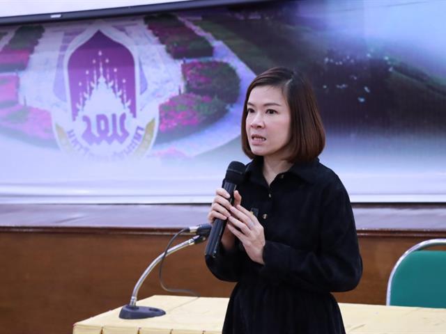 กองบริการการศึกษา อาจารย์ระดับมืออาชีพ