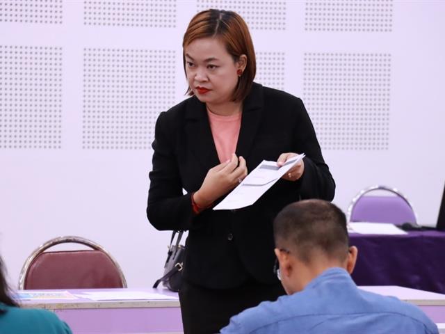 กองบริการการศึกษา อาจารย์ระดับมืออาชีพ