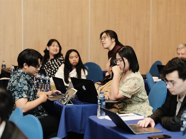 ม.พะเยา สร้างเครือข่ายความร่วมมือด้านการวิจัยร่วมกับ ม.นเรศวร ในกิจกรรม UNU Research Networking Paper Camp