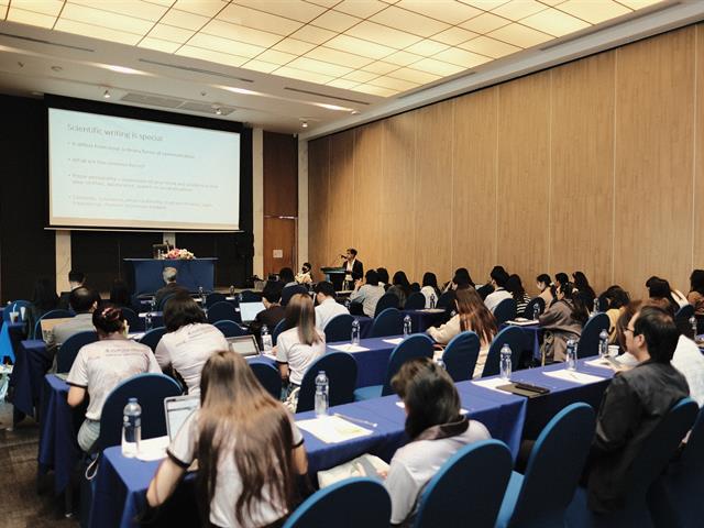 ม.พะเยา สร้างเครือข่ายความร่วมมือด้านการวิจัยร่วมกับ ม.นเรศวร ในกิจกรรม UNU Research Networking Paper Camp