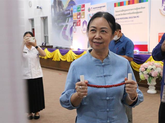 คณะสาธารณสุขศาสตร์ จัดกิจกรรมสรุปผลการดำเนินโครงการฝึกบูรณาการความรู้และทักษะแบบสหวิชาชีพจากห้องเรียนสู่ชุมชน (Inter-professional Education: IPE ) ครั้งที่ 2 กิจกรรม Show & Share ณ ห้องประชุมเมืองพะเยา อาคารเทคโนโลยีสารสนเทศและการสื่อสาร มหาวิทยาลัยพะเยา 