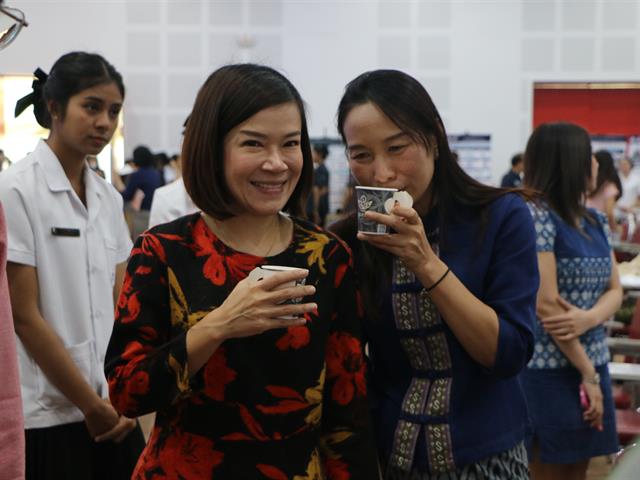 คณะสาธารณสุขศาสตร์ จัดกิจกรรมสรุปผลการดำเนินโครงการฝึกบูรณาการความรู้และทักษะแบบสหวิชาชีพจากห้องเรียนสู่ชุมชน (Inter-professional Education: IPE ) ครั้งที่ 2 กิจกรรม Show & Share ณ ห้องประชุมเมืองพะเยา อาคารเทคโนโลยีสารสนเทศและการสื่อสาร มหาวิทยาลัยพะเยา 