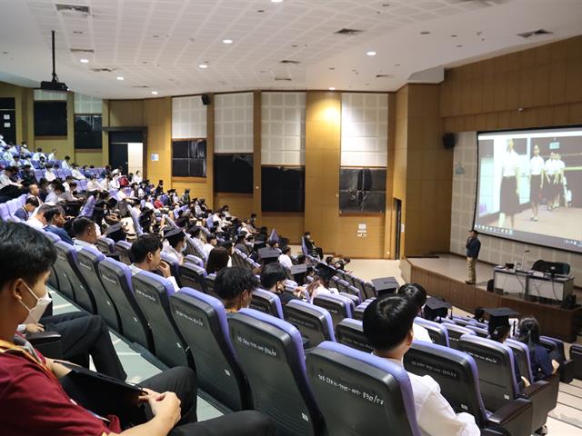 คณะวิศวกรรมศาสตร์ ขอแสดงความยินดีกับบัณฑิตและมหาบัณฑิต ในพิธีพระราชทานปริญญาบัตร ประจำปีการศึกษา 2565