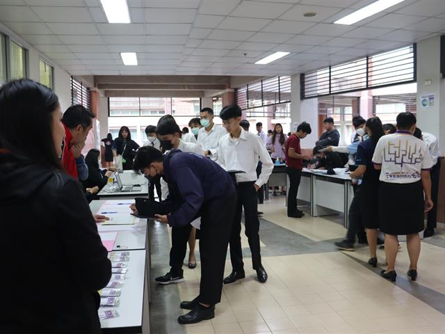 คณะวิศวกรรมศาสตร์ ขอแสดงความยินดีกับบัณฑิตและมหาบัณฑิต ในพิธีพระราชทานปริญญาบัตร ประจำปีการศึกษา 2565