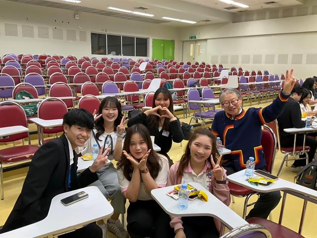 คณะศิลปศาสตร์ให้การต้อนรับบัณฑิตวิทยาลัย มหาวิทยาลัยชิกะ ประเทศญี่ปุ่น