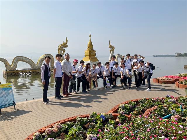 คณะศิลปศาสตร์ให้การต้อนรับบัณฑิตวิทยาลัย มหาวิทยาลัยชิกะ ประเทศญี่ปุ่น