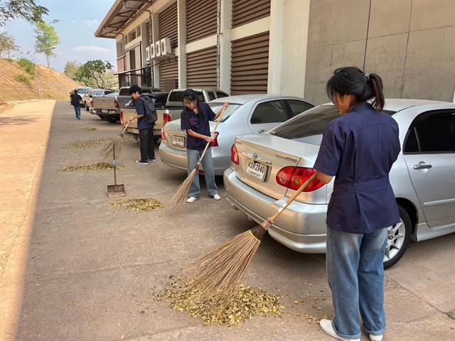วิศวกรรมอุตสาหการ จัดกิจกรรม Big Cleaning Day ส่งเสริมการพัฒนากายภาพและสิ่งแวดล้อมตามเกณฑ์ UI Green