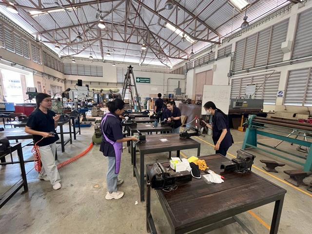 วิศวกรรมอุตสาหการ จัดกิจกรรม Big Cleaning Day ส่งเสริมการพัฒนากายภาพและสิ่งแวดล้อมตามเกณฑ์ UI Green