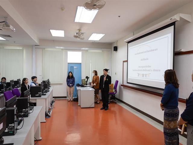 คณะศิลปศาสตร์ให้การต้อนรับคณะครูและนักเรียน โรงเรียนแม่สายประสิทธิ์ศาสตร์ จังหวัดเชียงราย