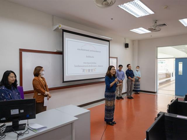 คณะศิลปศาสตร์ให้การต้อนรับคณะครูและนักเรียน โรงเรียนแม่สายประสิทธิ์ศาสตร์ จังหวัดเชียงราย