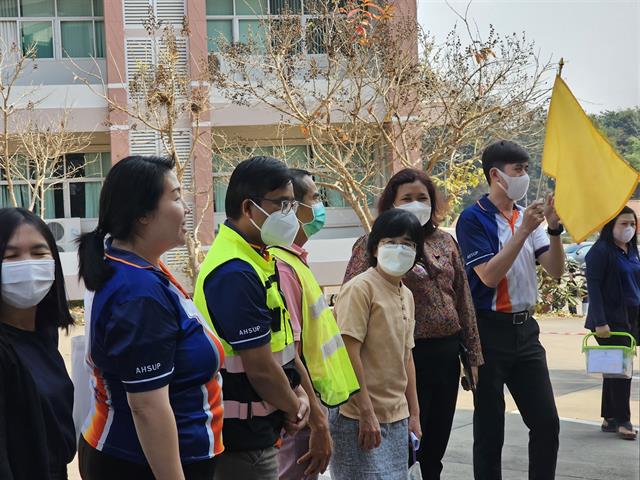 โครงการเตรียมความพร้อมด้านความปลอดภัยและภาวะฉุกเฉิน และโครงการอบรมความปลอดภัยในห้องปฏิบัติการ