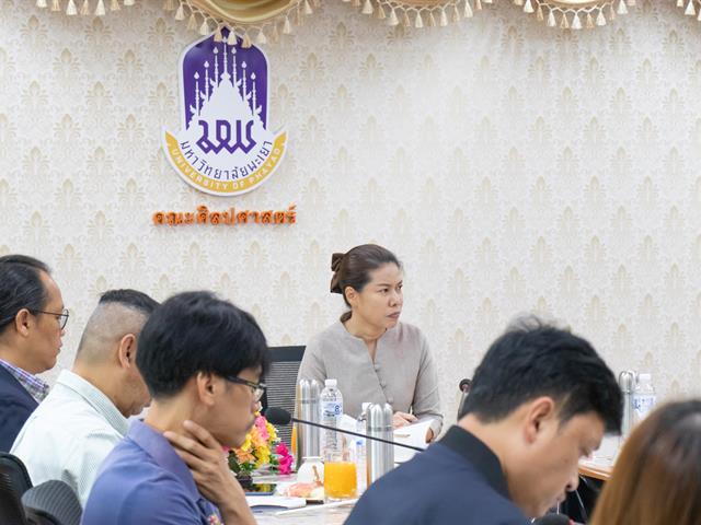 คณะศิลปศาสตร์ประชุมเตรียมความพร้อมประเพณีแห่ผ้าห่มพระธาตุจอมทอง ประจำปี ๒๕๖๗