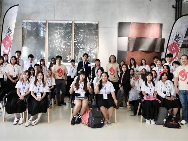 The students from the CG Program at the School of Information and Communication Technology are one of the 10 teams participating in the 9th annual Chon Chang Graphic Design Camp. This camp aims to nurture the next generation of National Designers.