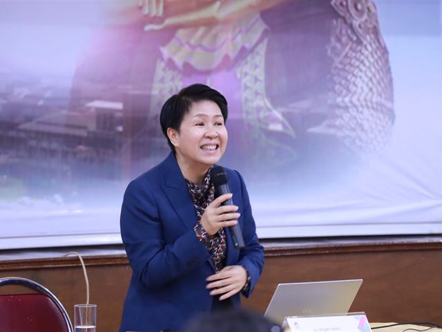  อาจารย์ระดับมืออาชีพ  โครงการพัฒนาบุคลากรสายวิชาการ อาจารย์ระดับมืออาชีพ  งานสนับสนุนวิชาการ   มหาวิทยาลัยพะเยา