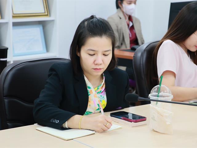 คณะรัฐศาสตร์และสังคมศาสตร์ 