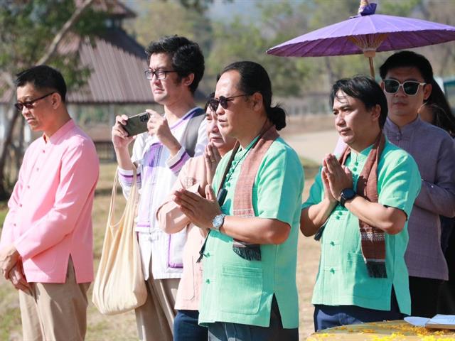 คณะรัฐศาสตร์และสังคมศาสตร์ 