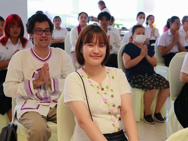 คณะรัฐศาสตร์และสังคมศาสตร์ 