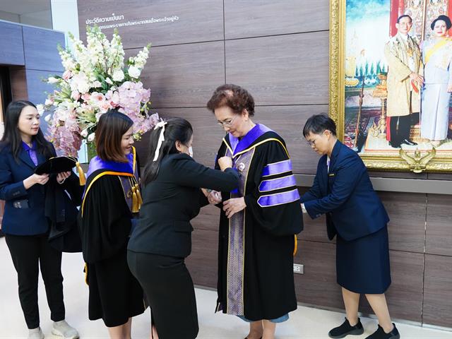 จัดพิธีมอบปริญญาวิทยาศาสตรดุษฎีบัณฑิตกิตติมศักดิ์ สาขาวิซาทันตแพทยศาสตร์