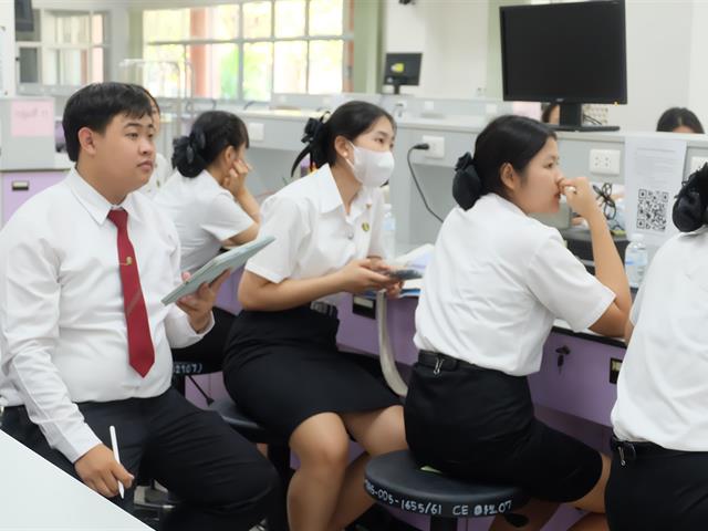 คณะวิทยาศาสตร์การแพทย์ต้อนรับคณาจารย์และนักศึกษาคณะพยาบาลศาสตร์ มหาวิทยาลัยราชภัฏลำปาง เข้าศึกษาดูงานกายวิภาคศาสตร์และสรีรวิทยาของร่างกายมนุษย์