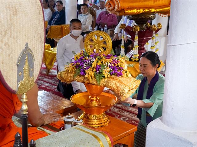 วิทยาลัยการศึกษา เข้าร่วมประเพณีแห่ผ้าห่มพระธาตุจอมทอง มหาวิทยาลัยพะเยา ประจำปี ๒๕๖๗