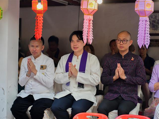 วิทยาลัยการศึกษา เข้าร่วมประเพณีแห่ผ้าห่มพระธาตุจอมทอง มหาวิทยาลัยพะเยา ประจำปี ๒๕๖๗